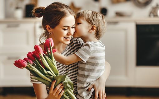 Dzień Matki 2022. Jak spędzić wspólny czas z mamą?
