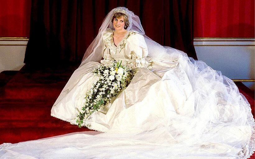 Najsłynniejsze sukienki świata. Suknia ślubna księżnej Diany /fot. Instagram