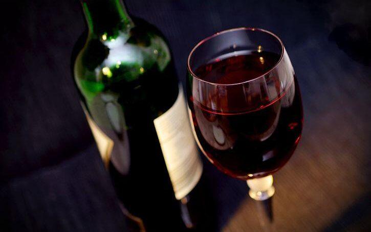 Czerwone wino - właściwości zdrowotne