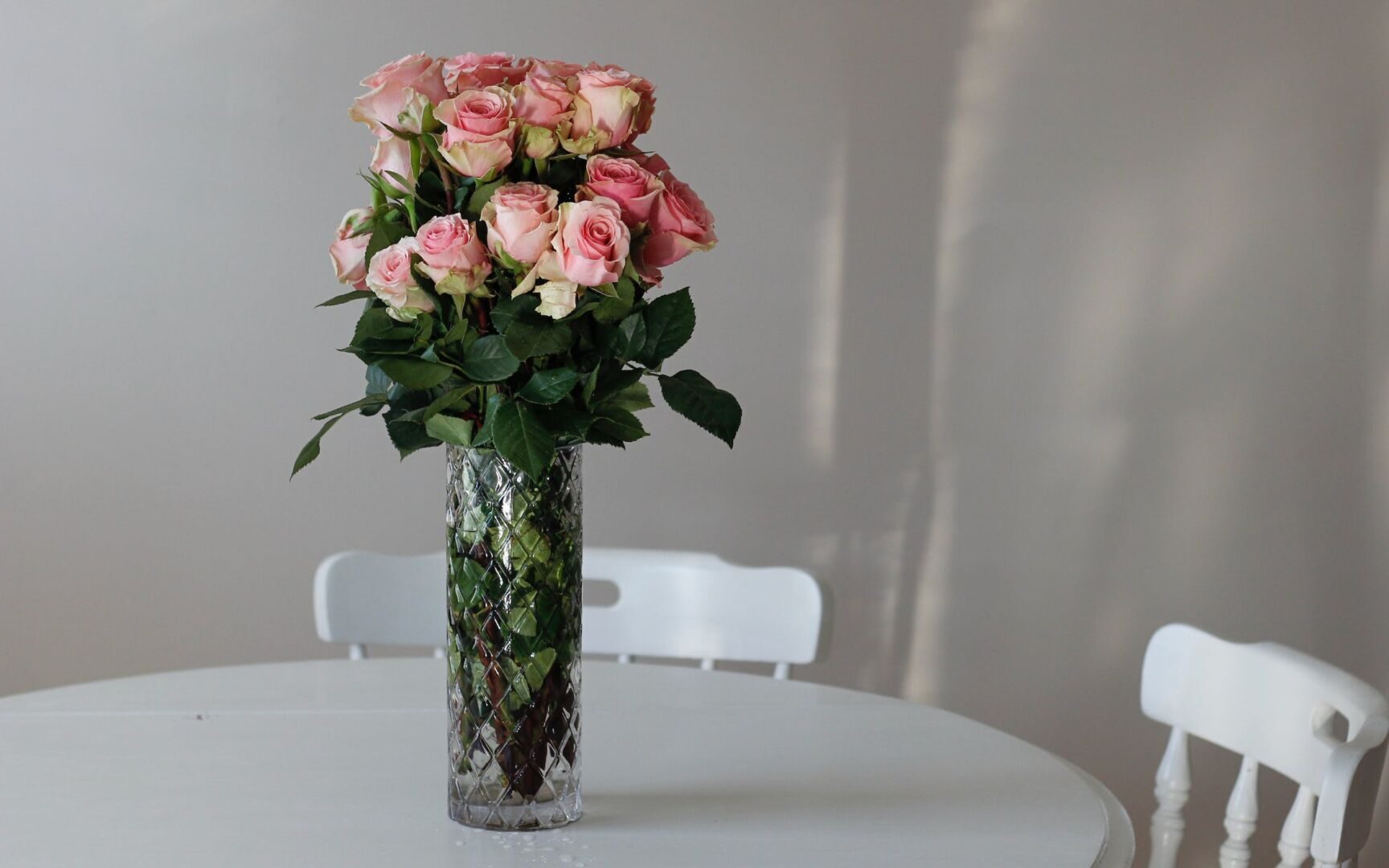 Kwiaty cięte - jak przedłużyć ich trwałość i sprawić, by dłużej były świeże? /fot. pexels