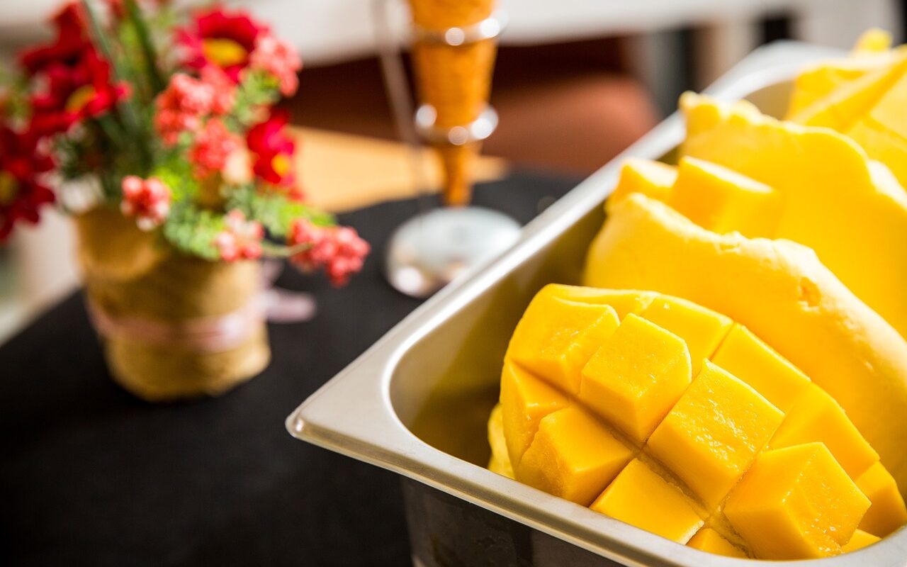 Przepis na lody o smaku mango
